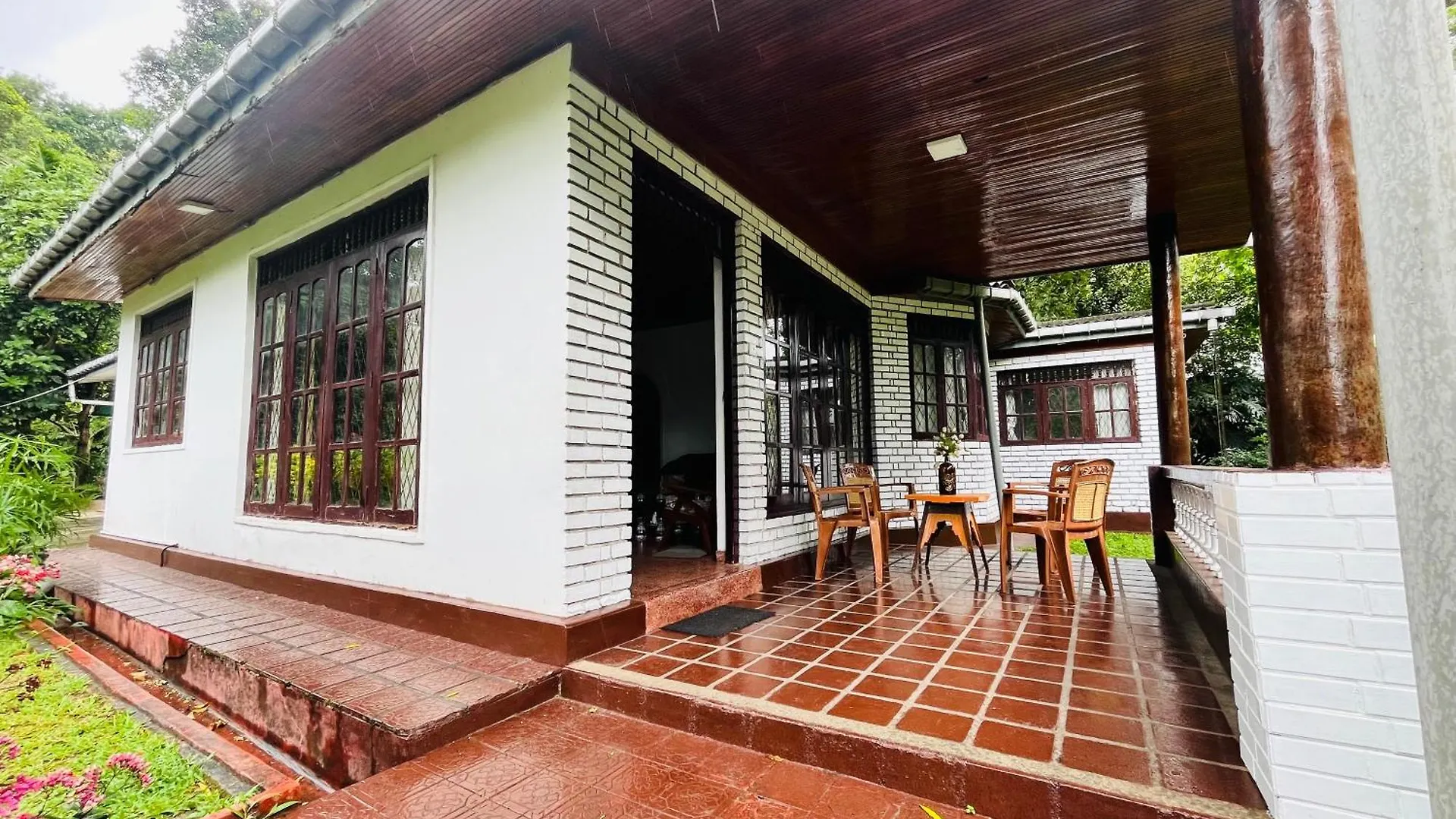 Kandy Nature Breeze Homestay
